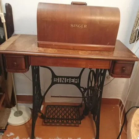 Gundi House * Ericeira