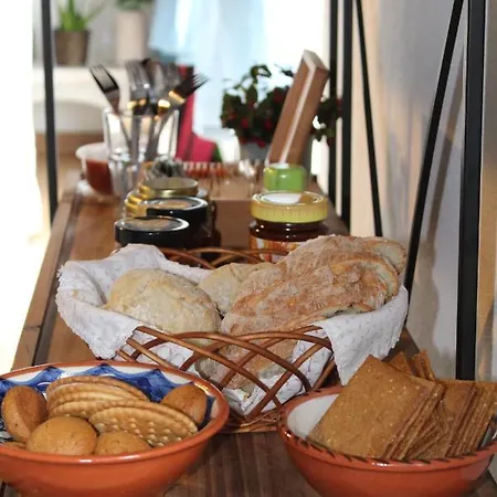 Gundi House Vandrerhjem Ericeira