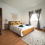 Gundi House Ericeira