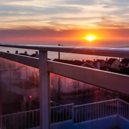 Gundi House Albergue Ericeira