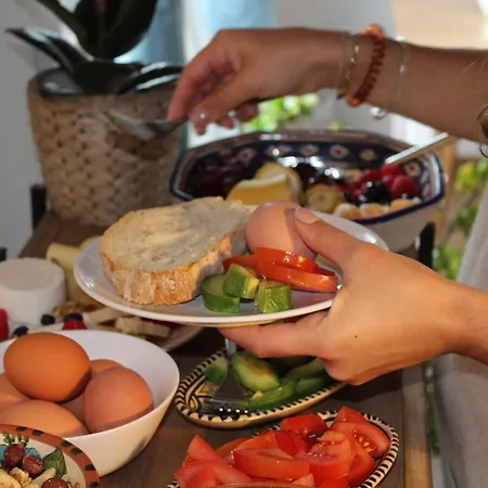 Albergue Gundi House