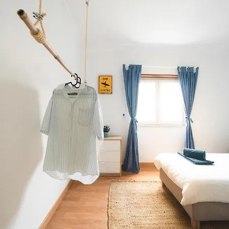 Gundi House * Ericeira