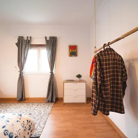 Gundi House Albergue Ericeira